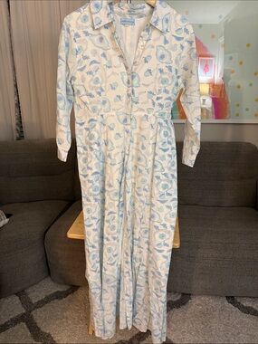Classic White & Light Blue Floral Maxi Shirt Dress - Unknown Brand